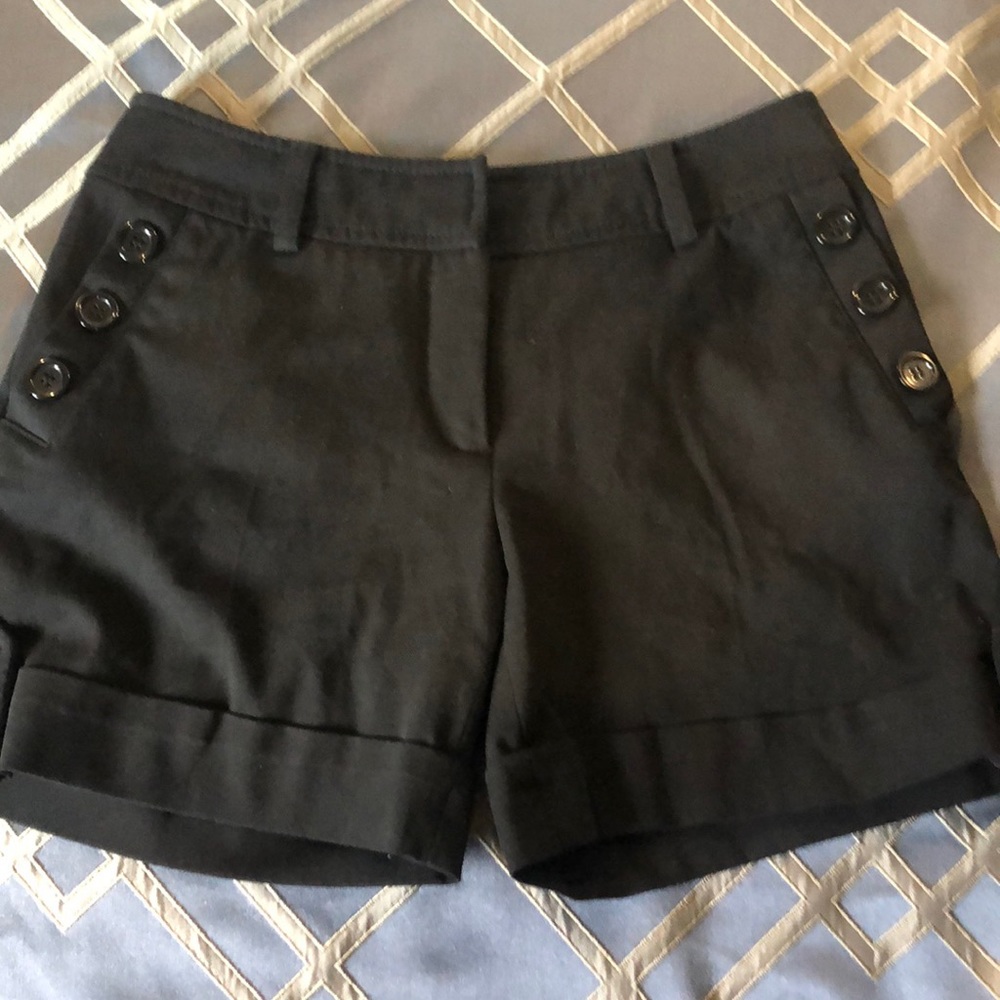 H&M size 6 black shorts